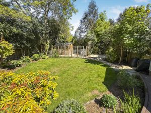 Photo 18- click for photo gallery